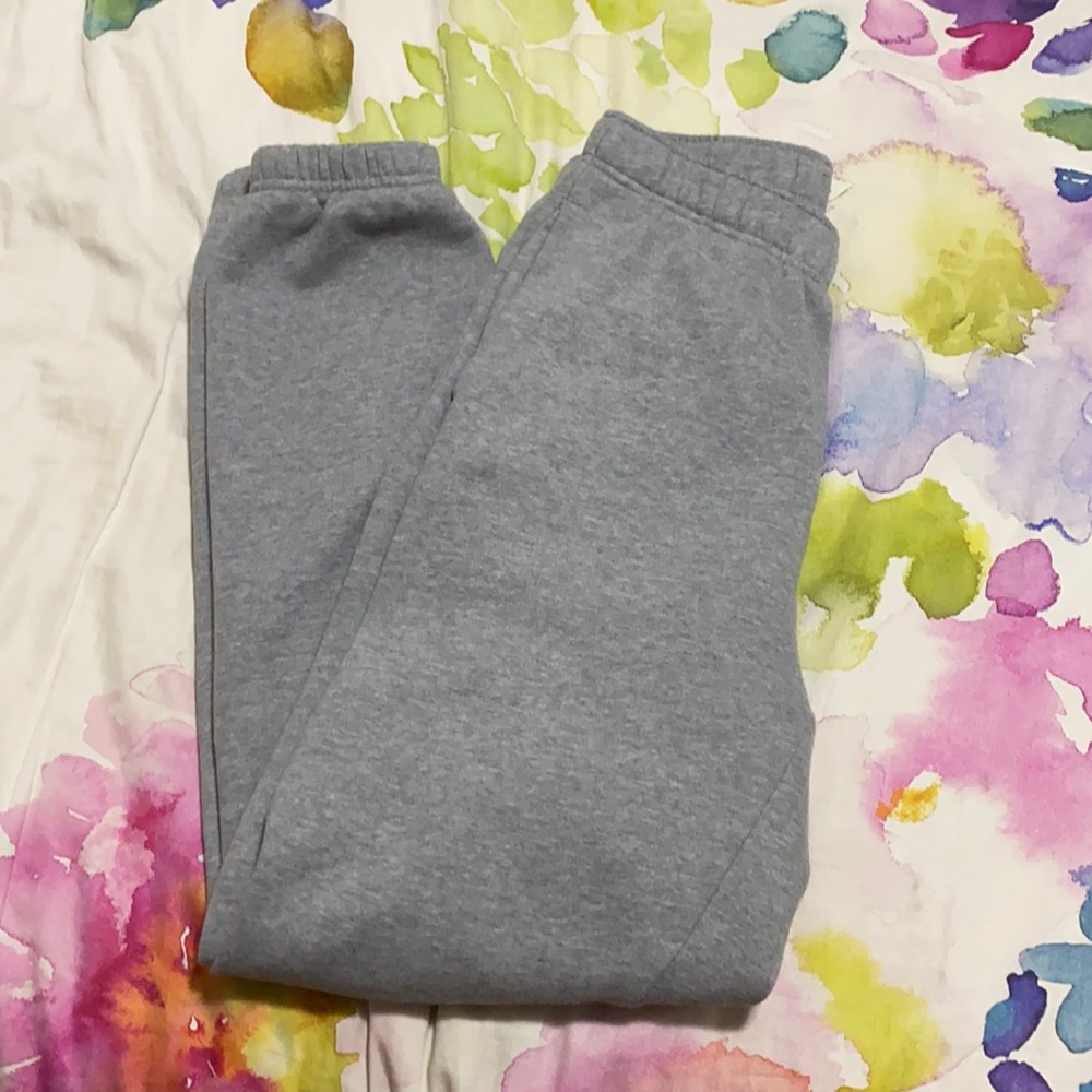 Aritzia Tna cozyaf fleece sweatpants